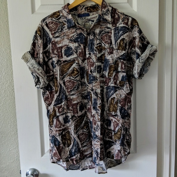 Towncraft Other - Towncraft Retro Look Abstract Button Down Shirt